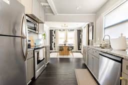 5BR Near Mercedes-Benz, State Farm Arena & HBCUs - Image 4