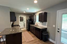 Sleeps 8 | Game Room | Near UT & Neyland Stadium