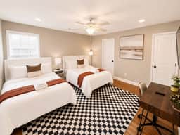 Luxury Knoxville Family Retreat Near UT! - Image 5