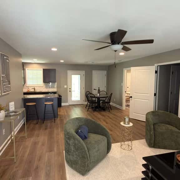 Knox Family Getaway Near UTenn & Neyland Stadium - Image 1