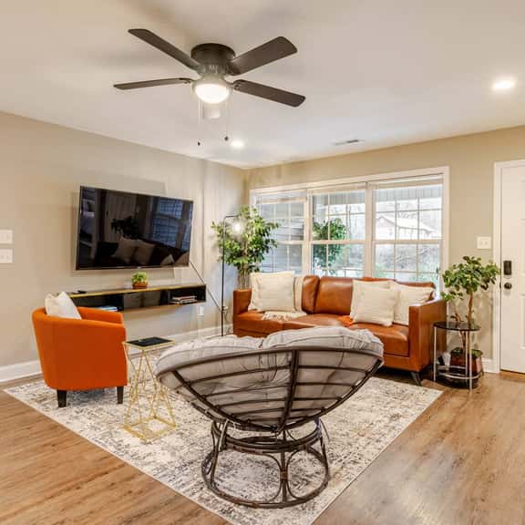 Knoxville Family Getaway Close to UTenn - Image 1
